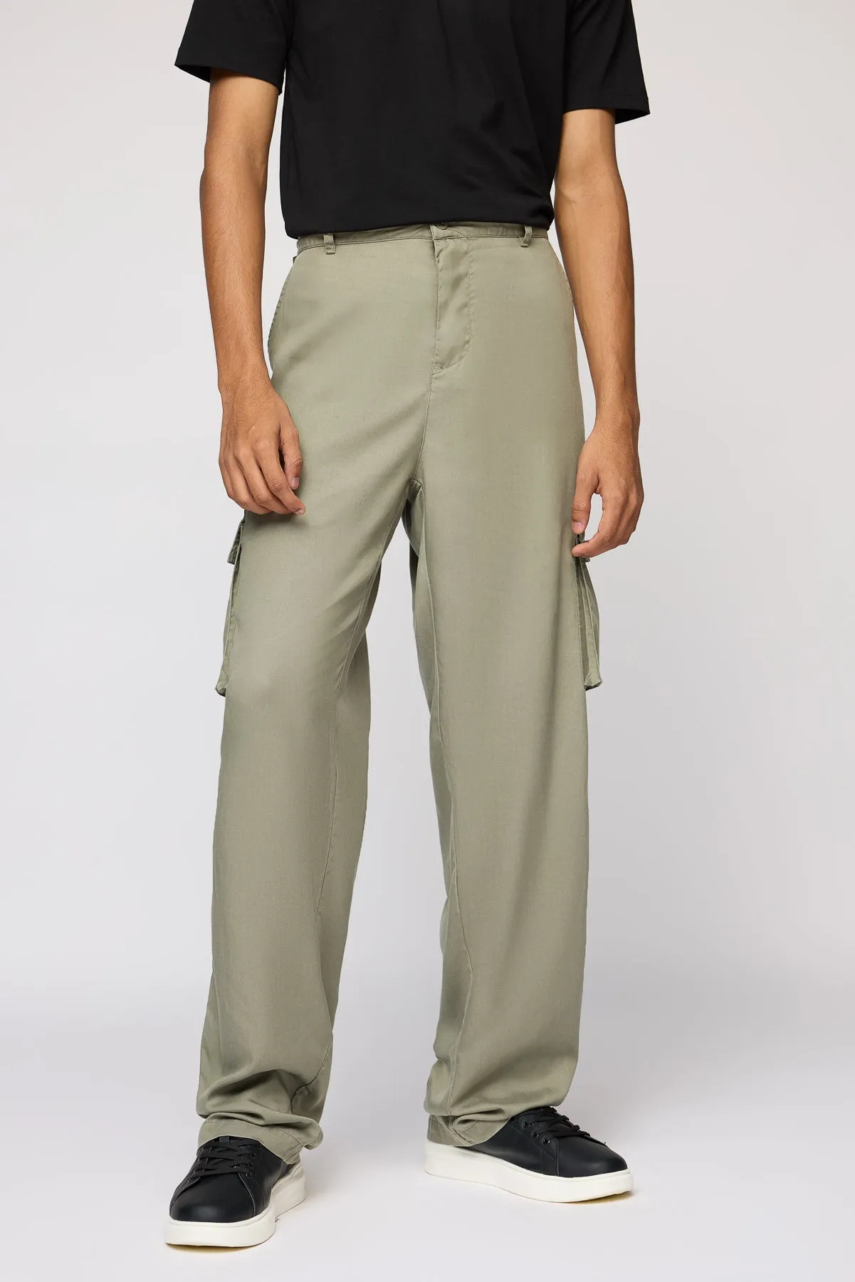 Field Olive Men’s Cargo Korean Pants