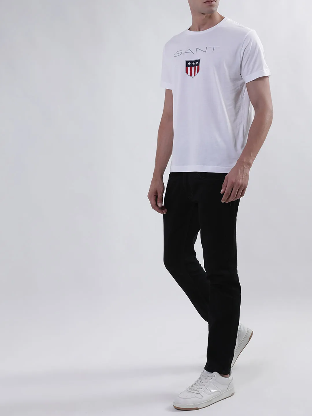 Gant White Logo Regular Fit T-Shirt