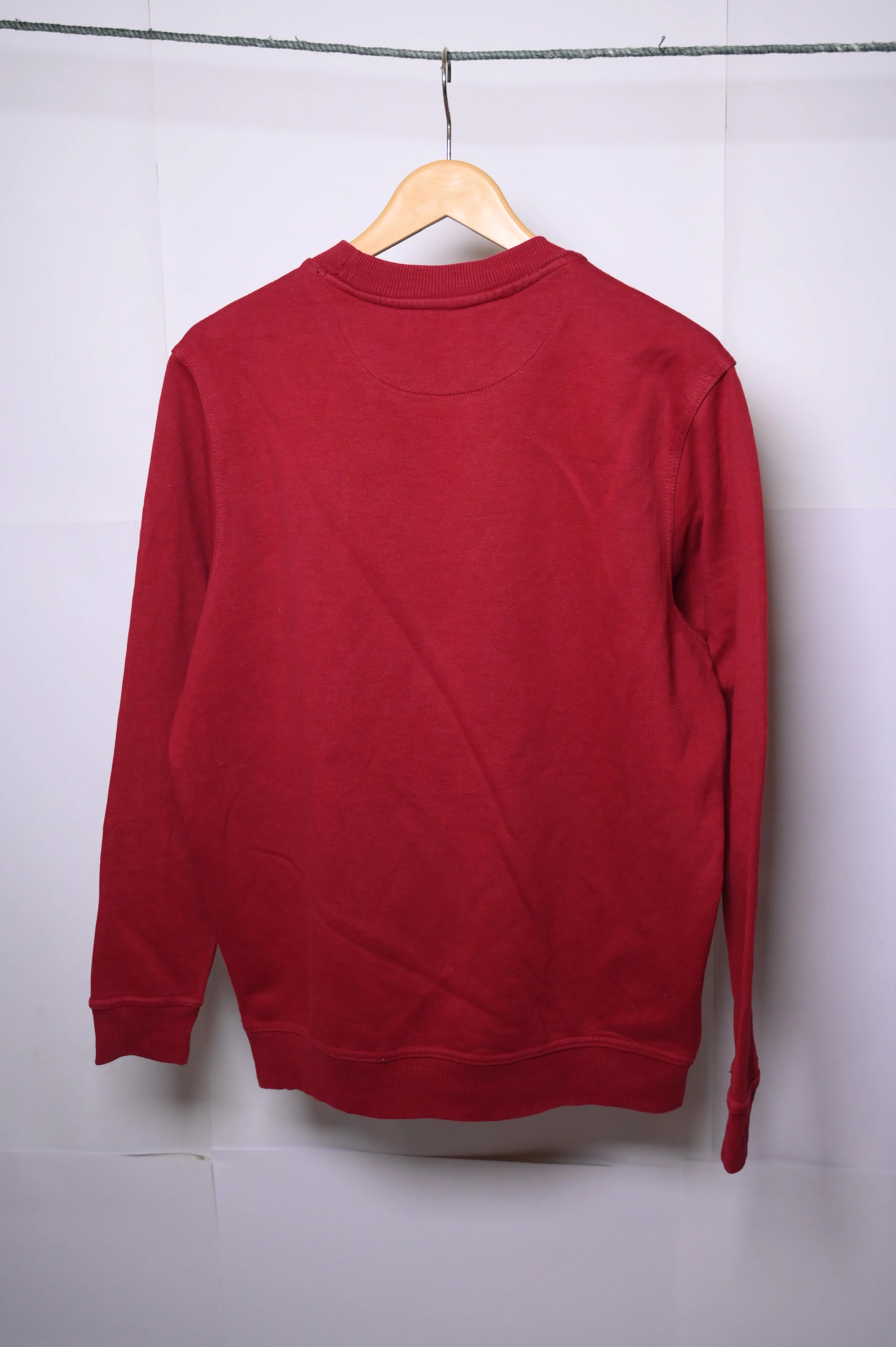 James Pringle Red Medium Sweatshirt – Excellent Condition