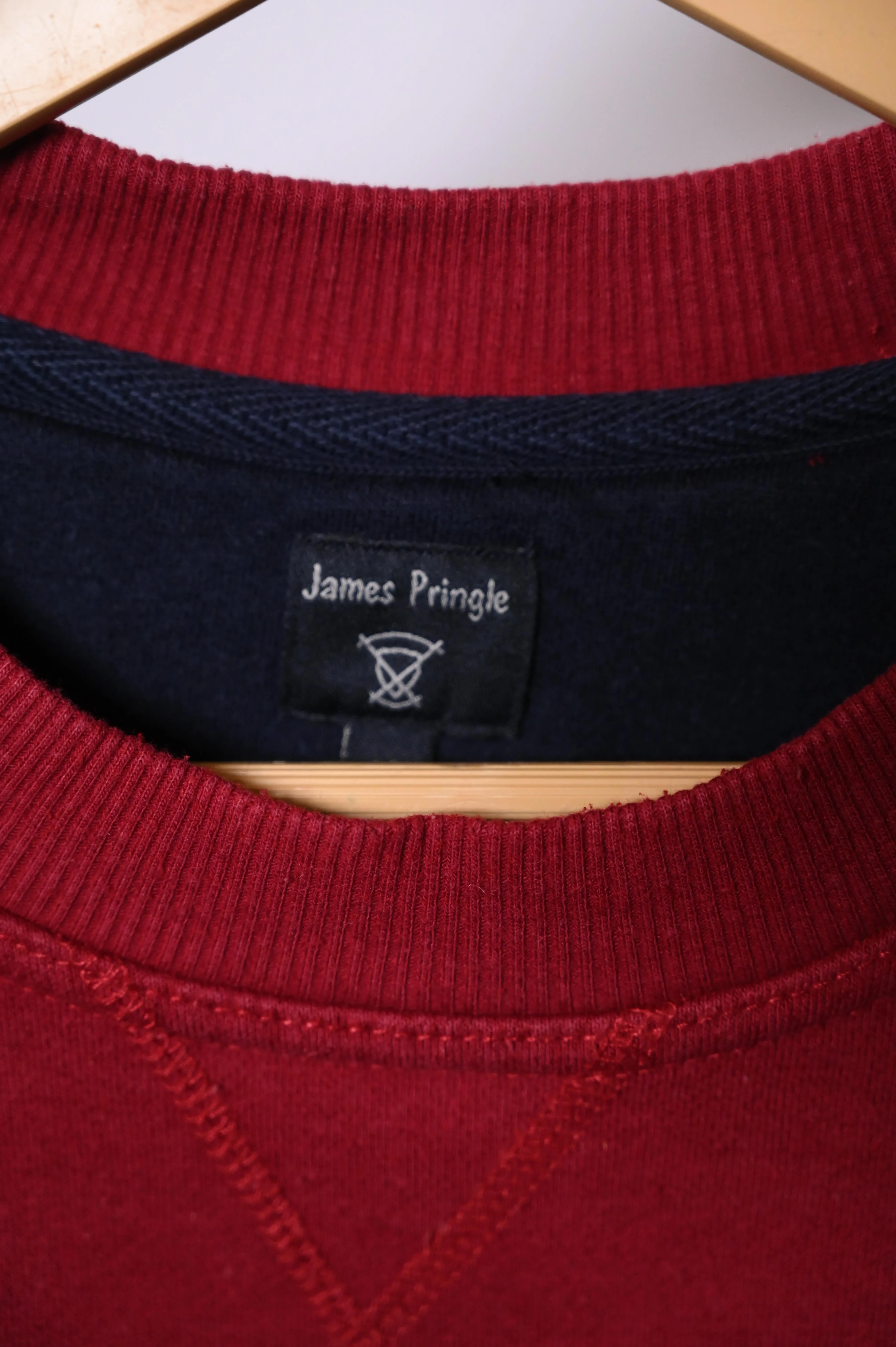 James Pringle Red Medium Sweatshirt – Excellent Condition