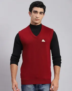 Men Maroon Solid V Neck Sleeveless Sweaters/Pullovers