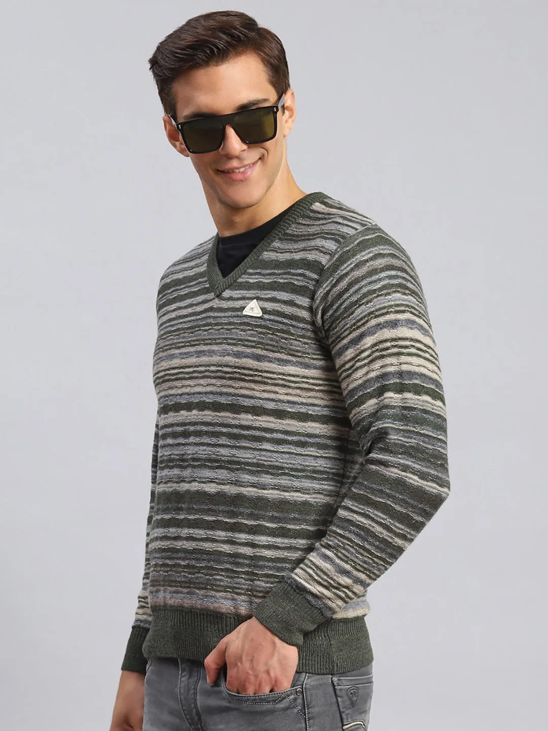 Men Multicolor Self Design V Neck Full Sleeve Sweaters/Pullovers