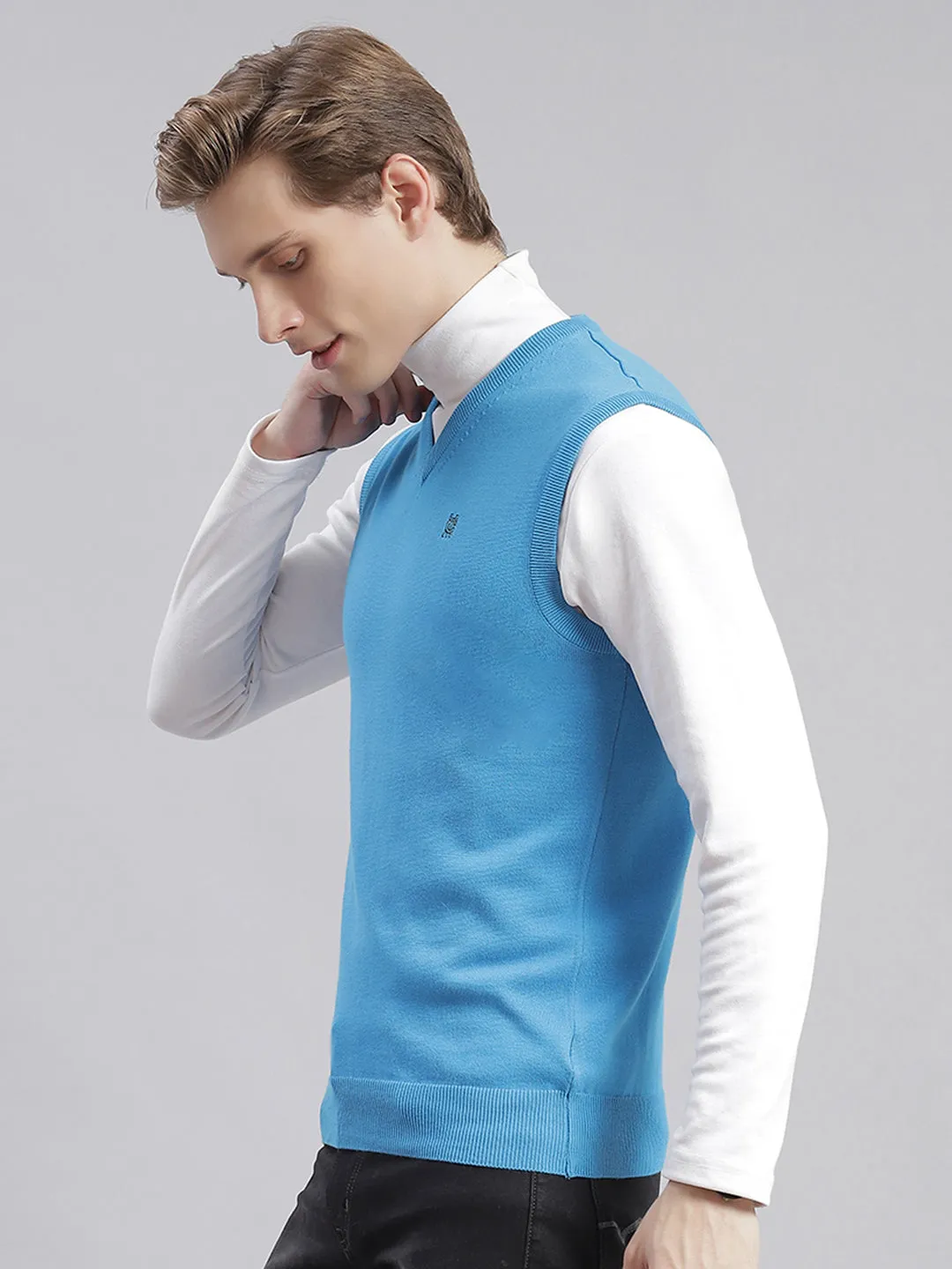 Men Turquoise Blue Solid V Neck Sleeveless Sweaters/Pullovers