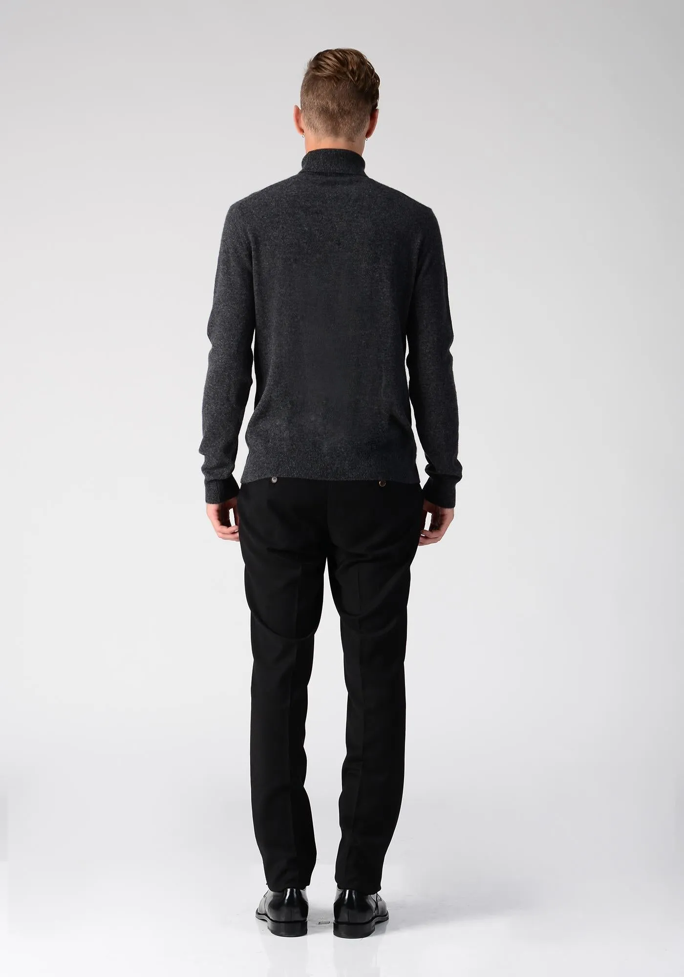 Men Turtleneck Sweater_Graphite