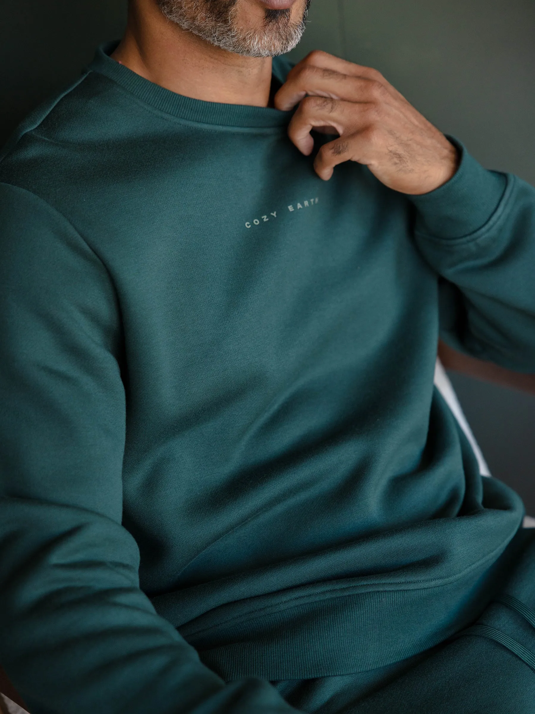 Men's CityScape Crewneck & Sweatpant Set