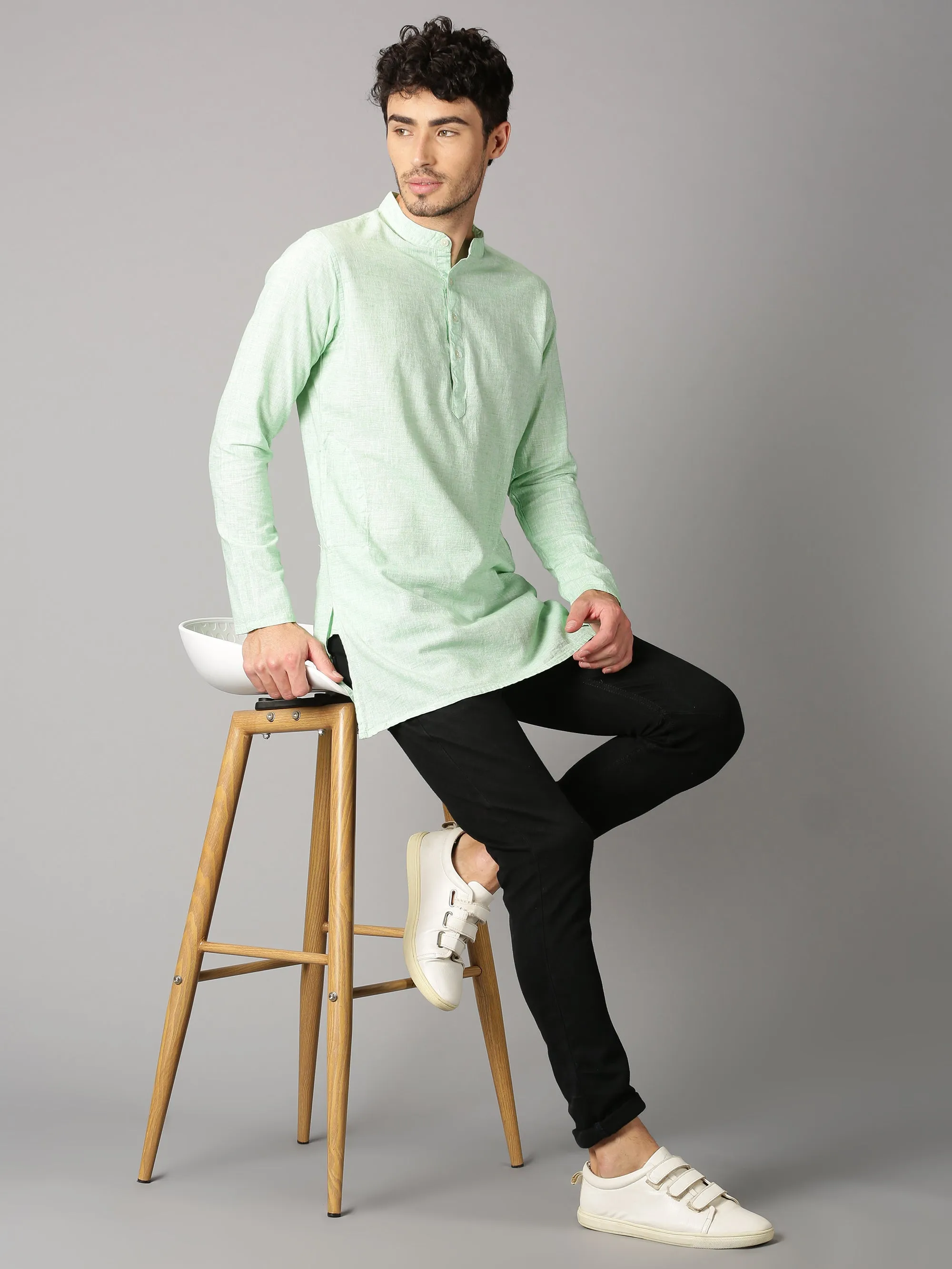 MEN'S GREEN SOLID SLIM FIT KURTHA