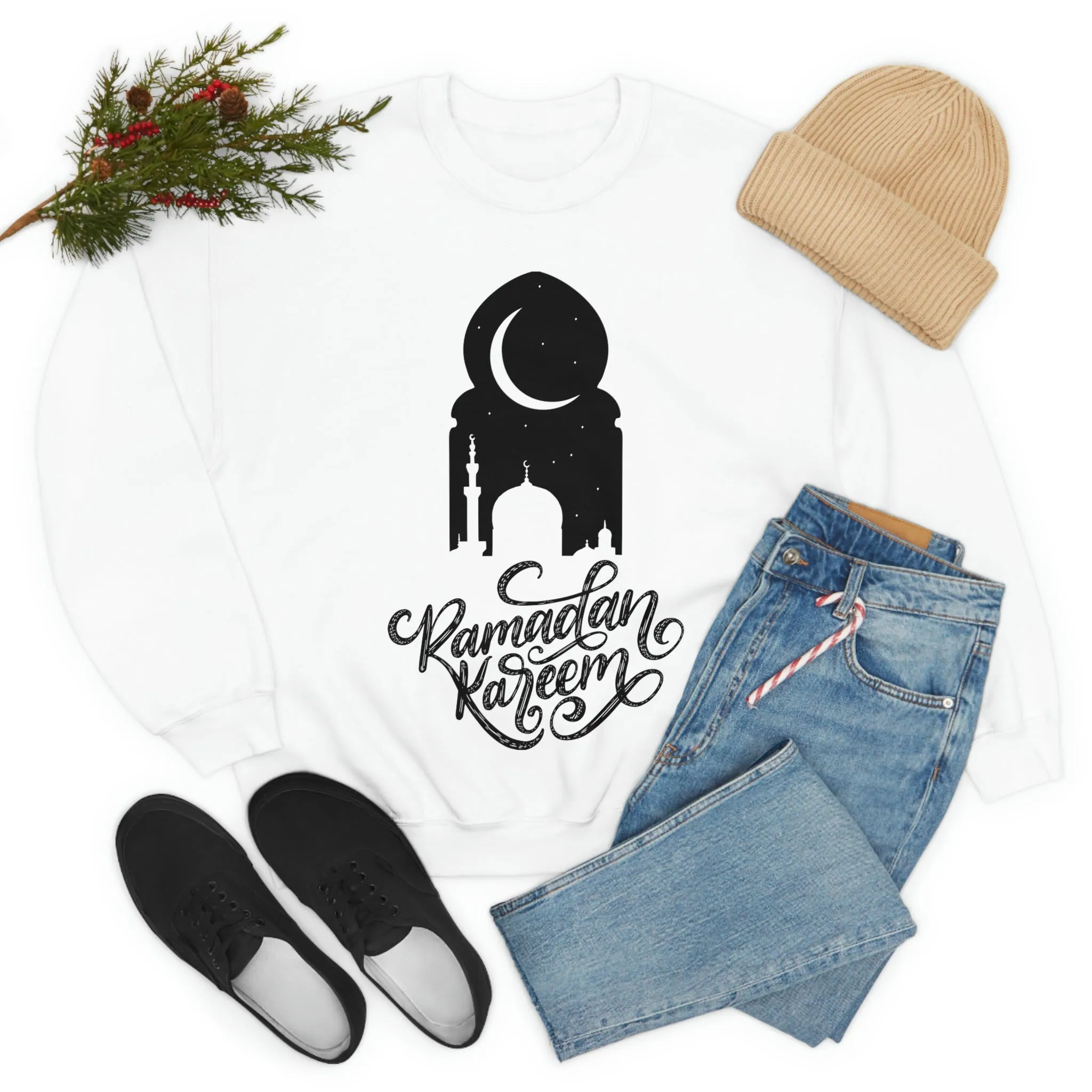 Ramadan Kareem (Style 8) - Unisex Heavy Blend™ Crewneck Sweatshirt