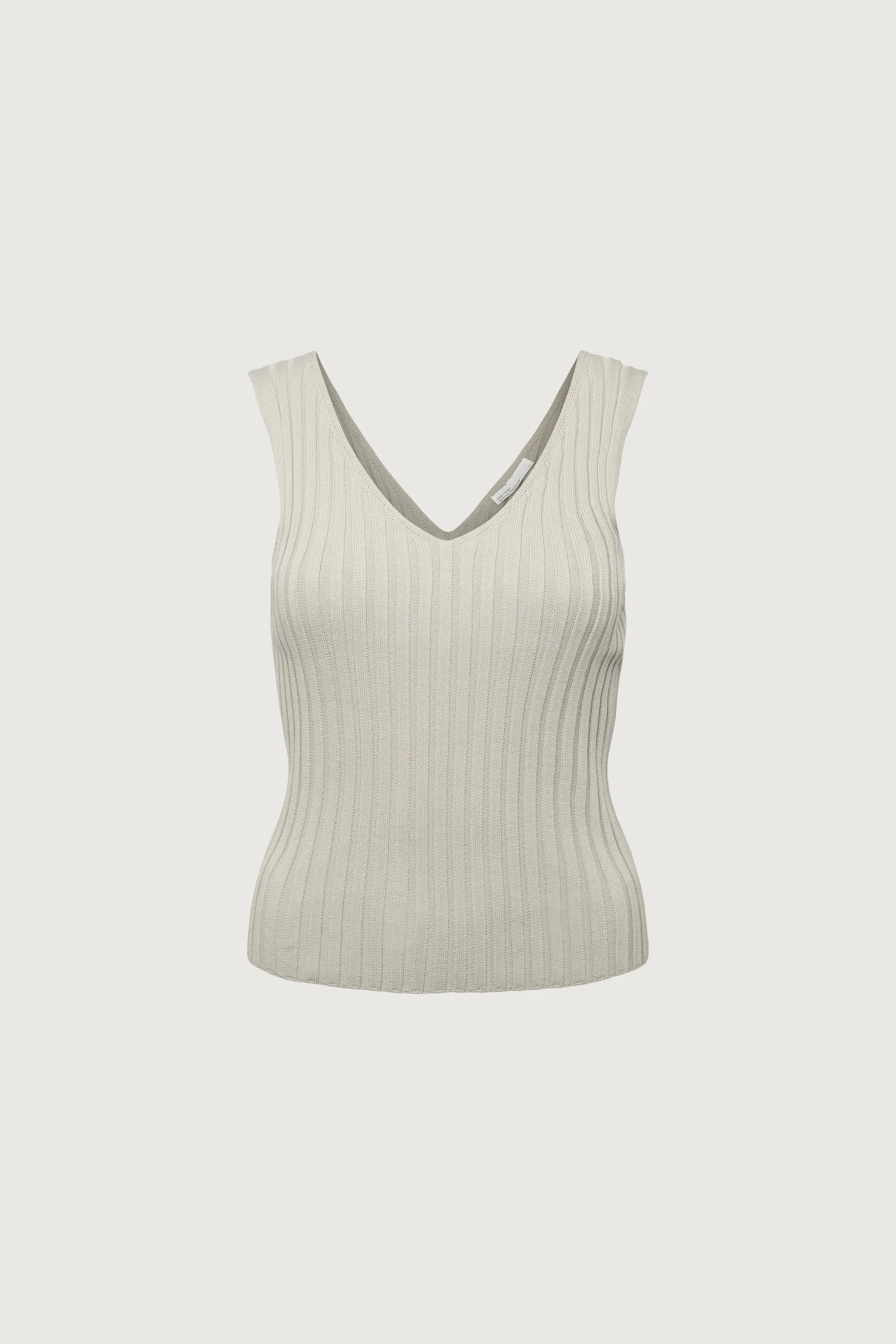 RIB-KNIT V-NECK TANK