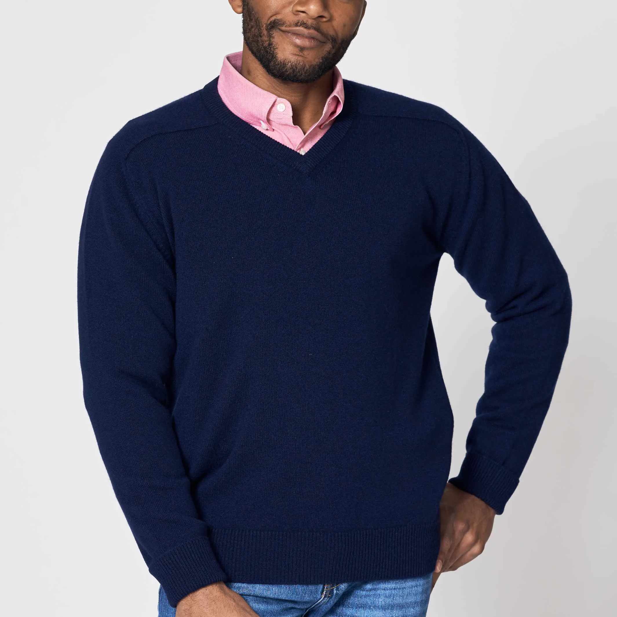 The Douglas 4-Ply Cashmere V-Neck Sweater