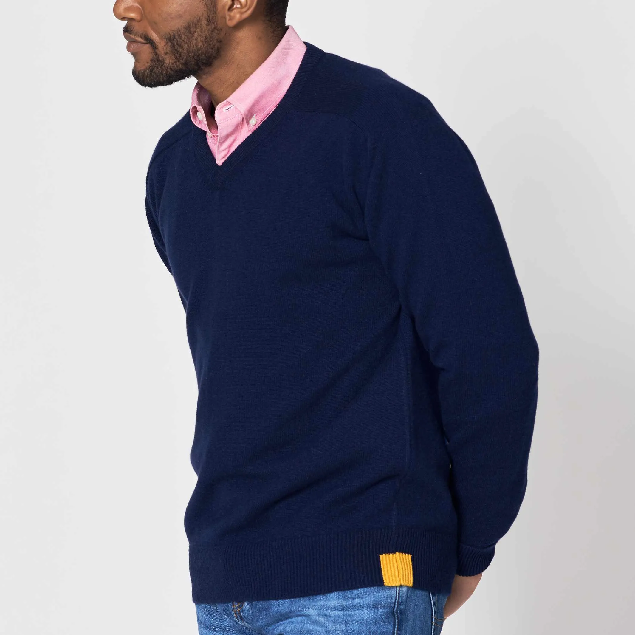 The Douglas 4-Ply Cashmere V-Neck Sweater